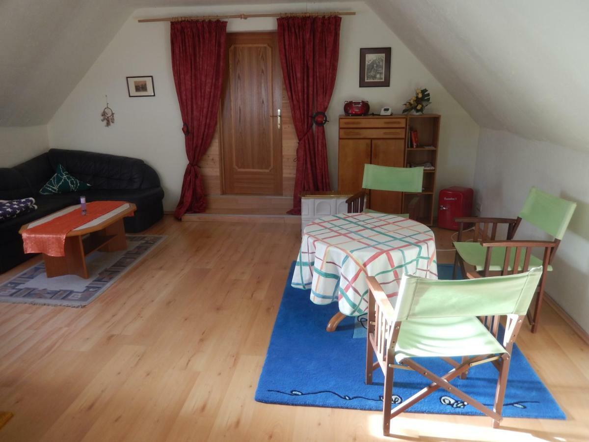 Ferienhaus Am Reitbauernhof Luckyranch Mellach  Экстерьер фото